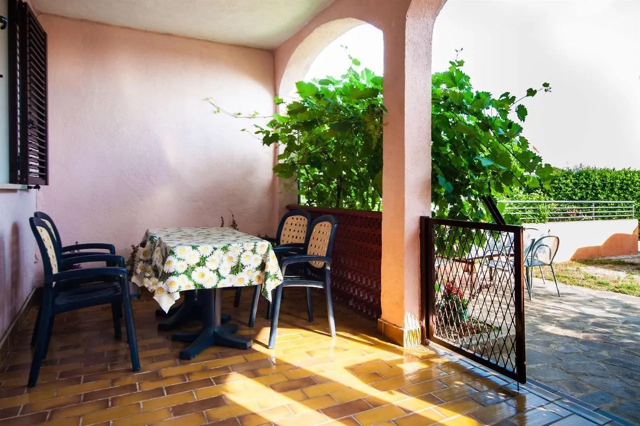 Apartments Dara Umag Penzion