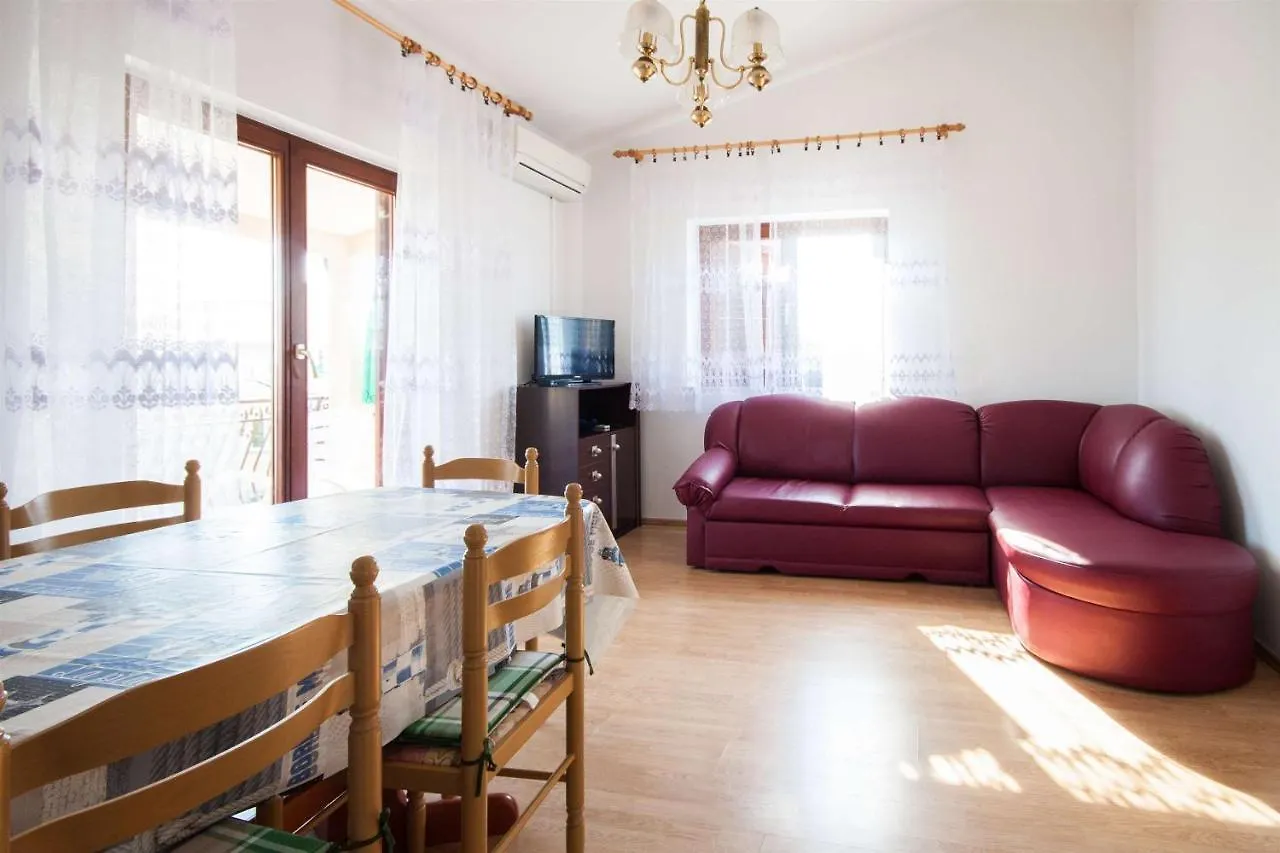 *** Penzion Apartments Dara Umag Chorvatsko